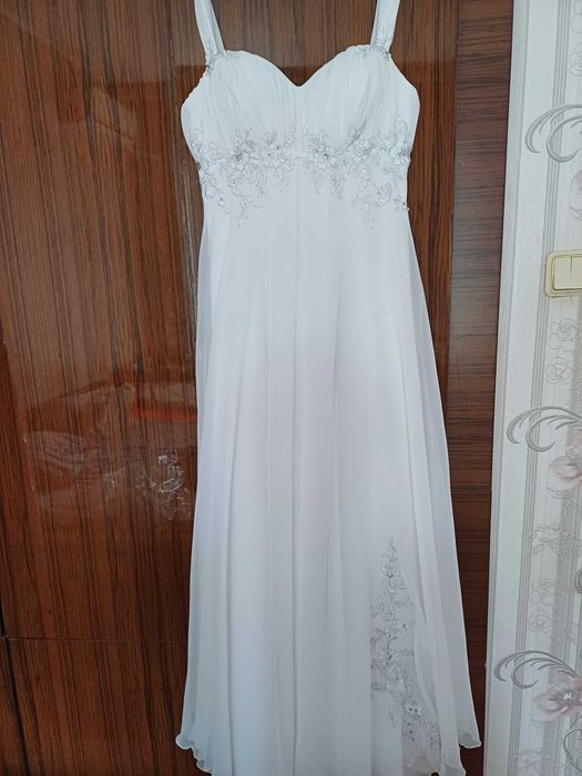 Намалена цена - Булчинска рокля, размер 48