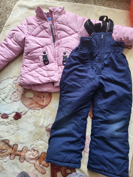 Продам детскую одежду на девочку 5-6 лет