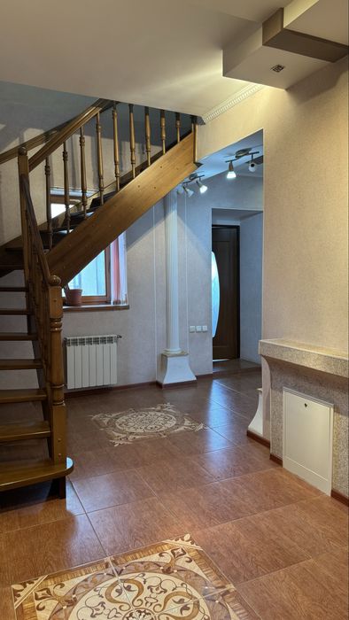 Продам срочно коттедж