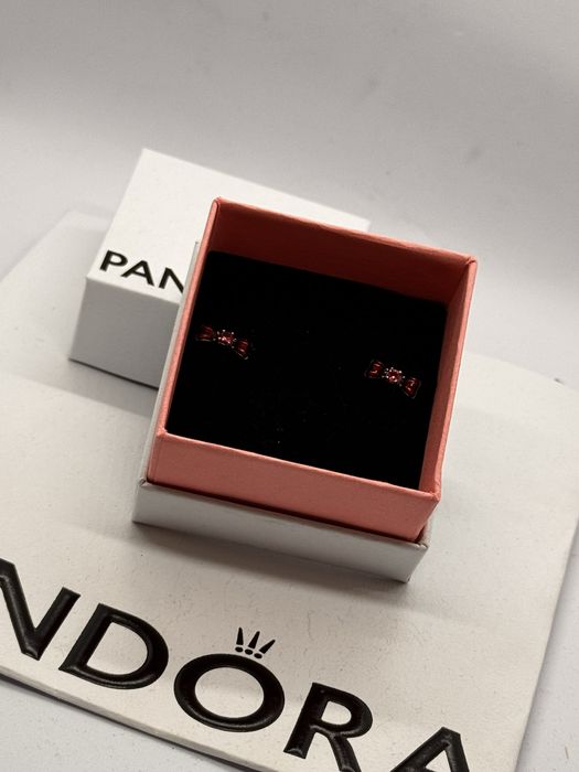 Pandora обеци Пандора