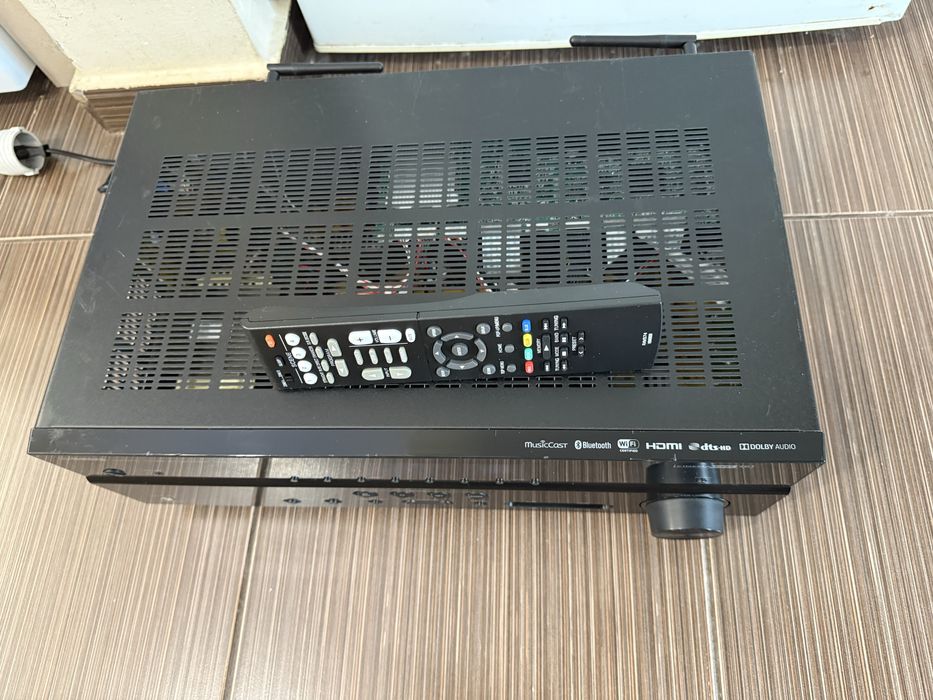 Yamaha HTR-4072 Bluetooth Wi-Fi