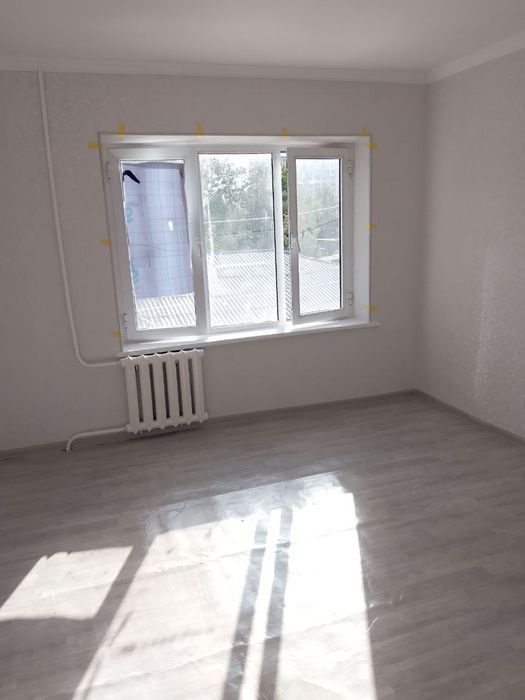 Ипотека нет. 1 комнатный общежития 19м2  с удобствами на Ташсельмаш