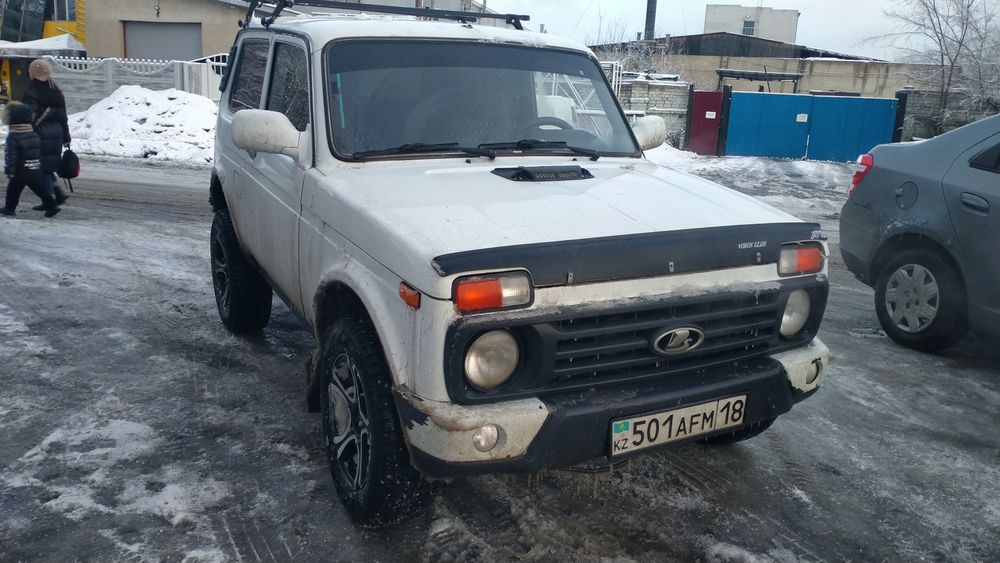 Продам нива 2013