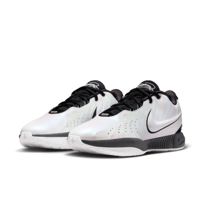 Nike LeBron XXI \ Conchiolin
