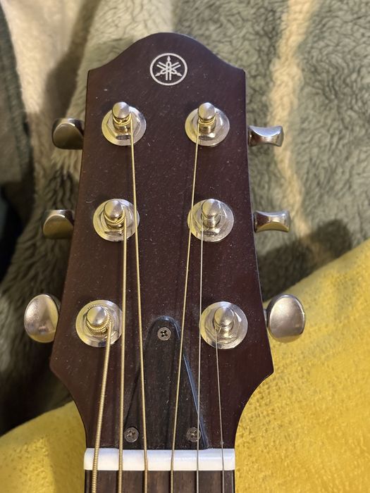 Продам Silent Гитару от YAMAHA торг