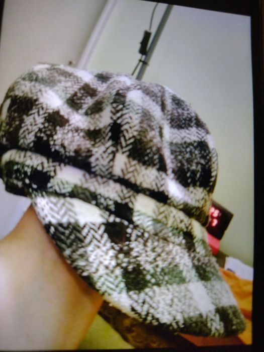 Suport metalic, genti,sepci, mohair, , bluze fuste,