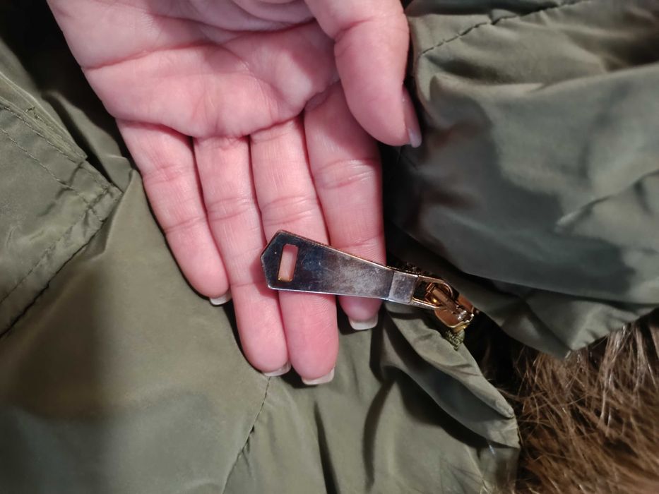 Дамско зимно яке Avin