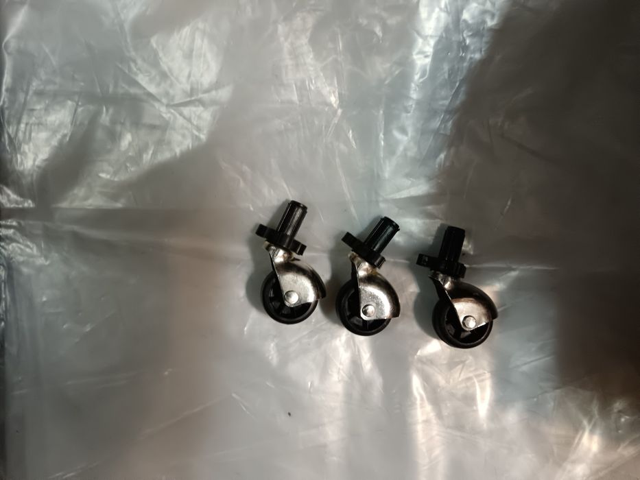 Колела за мебели