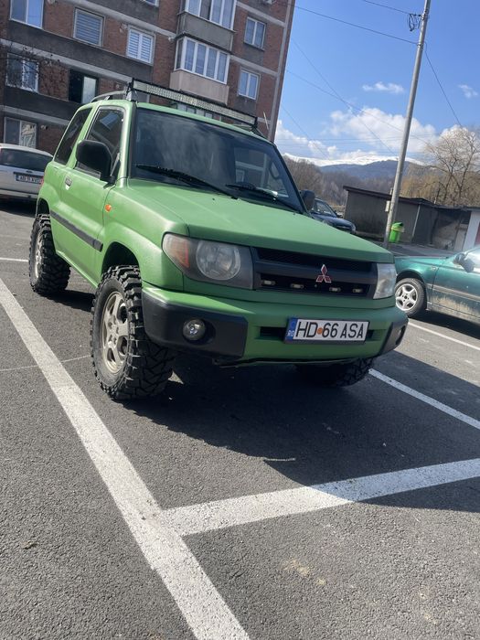 Mitshubishi Pajero Pinin