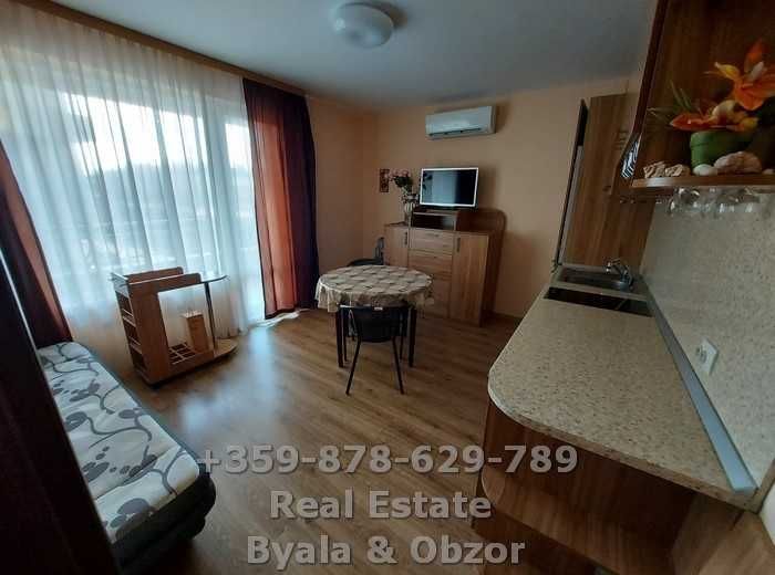 Продава се Двустаен апартамент в Обзор - 64 кв.м за 922 €/кв.м - Снимка #5