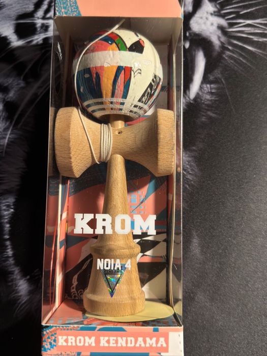 Vând Kendama Noia 4