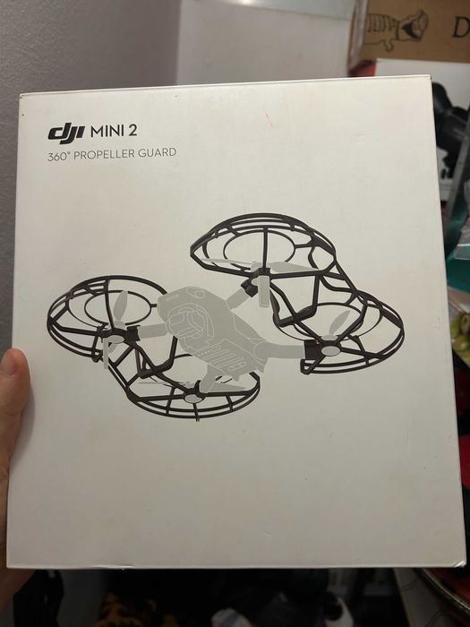 Drona DJI Mini 2, Fly More Combo, 5 Baterii, filtre UV, Telecomanda