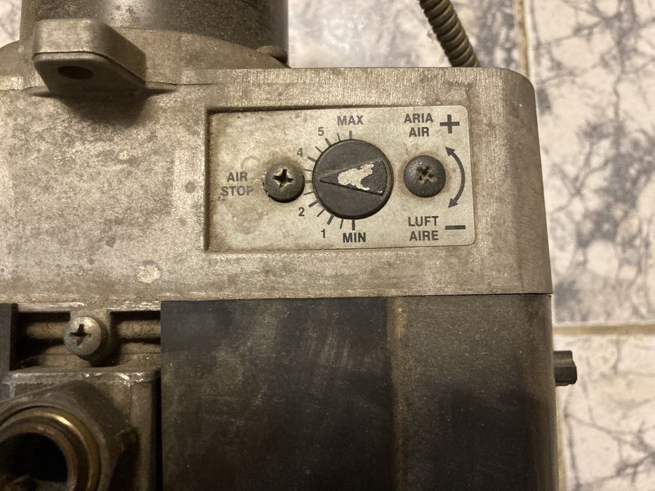 LAMBORGHINI - Arzator pe gaz pentru cazane normale/presurizate