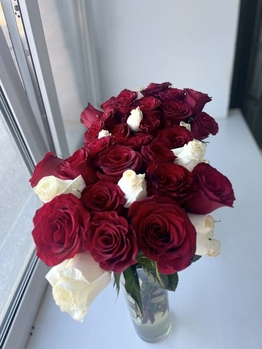 Продам цветы 1 день было