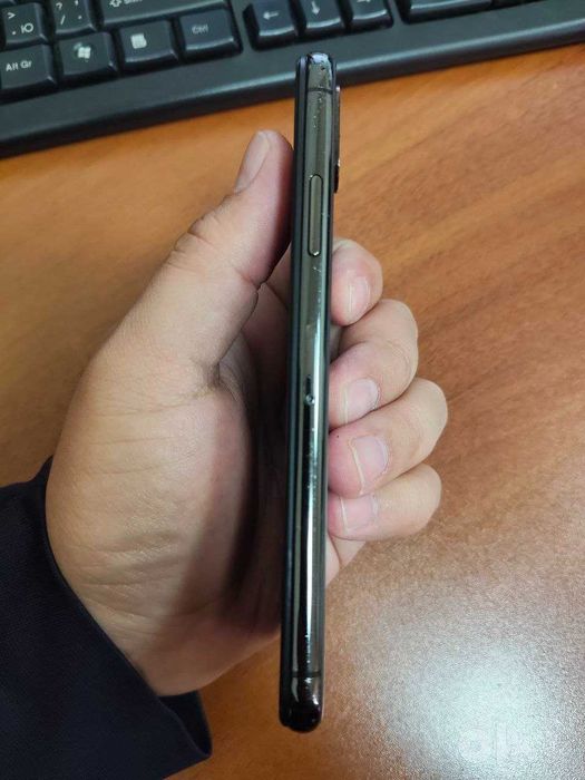 Продам Apple iPhone X 256 gb