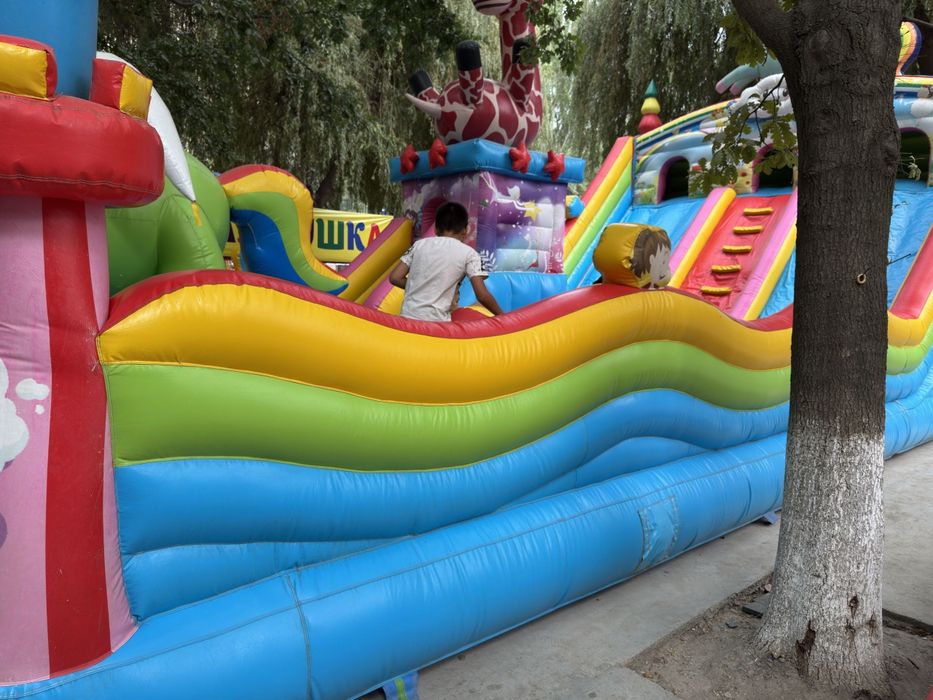 Batut detiskiy sotiladi