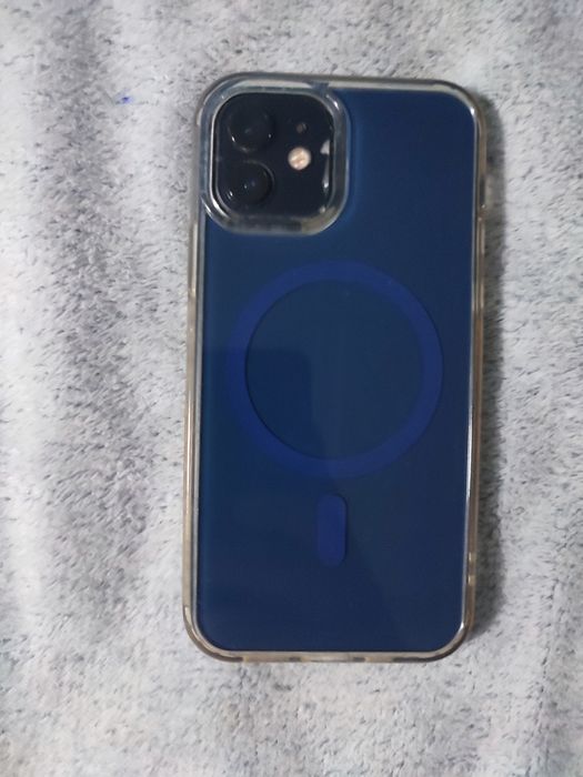 Vând iphone12 în stare bună de funcționare