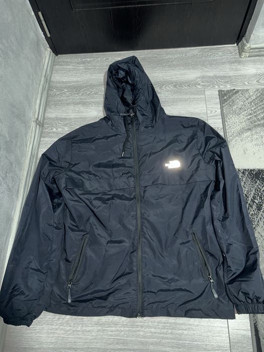 vand jacheta The North Face 3xl se potriveste la xl