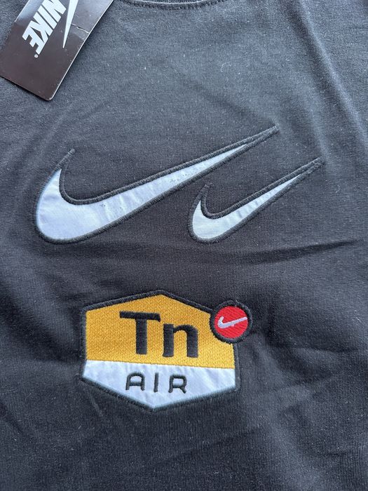 Мъжки,памучен,къс,черен екип Nike TN с бродерия