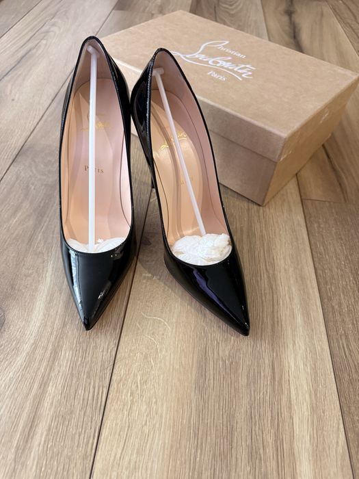 Christian Louboutin size 40