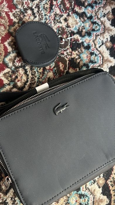 Sumka ( Lacoste)