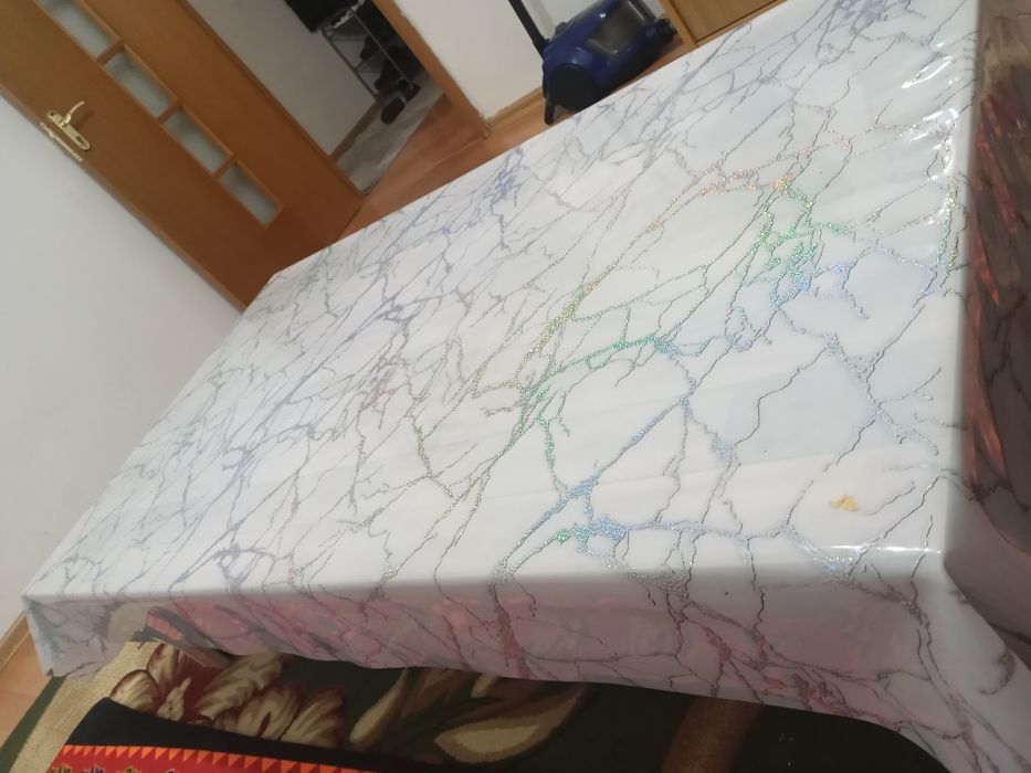 Стол 2 шт прочный  новый