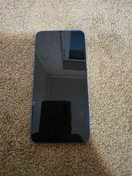 Samsung galaxy s25+ 12/256g