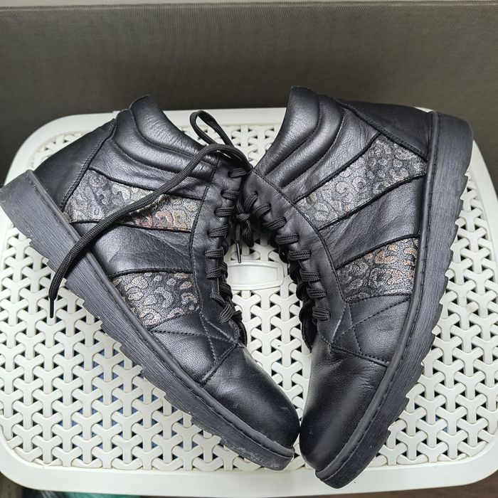 Ghetuțe din piele naturala