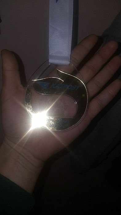 Продам МЕДАЛИ срочно