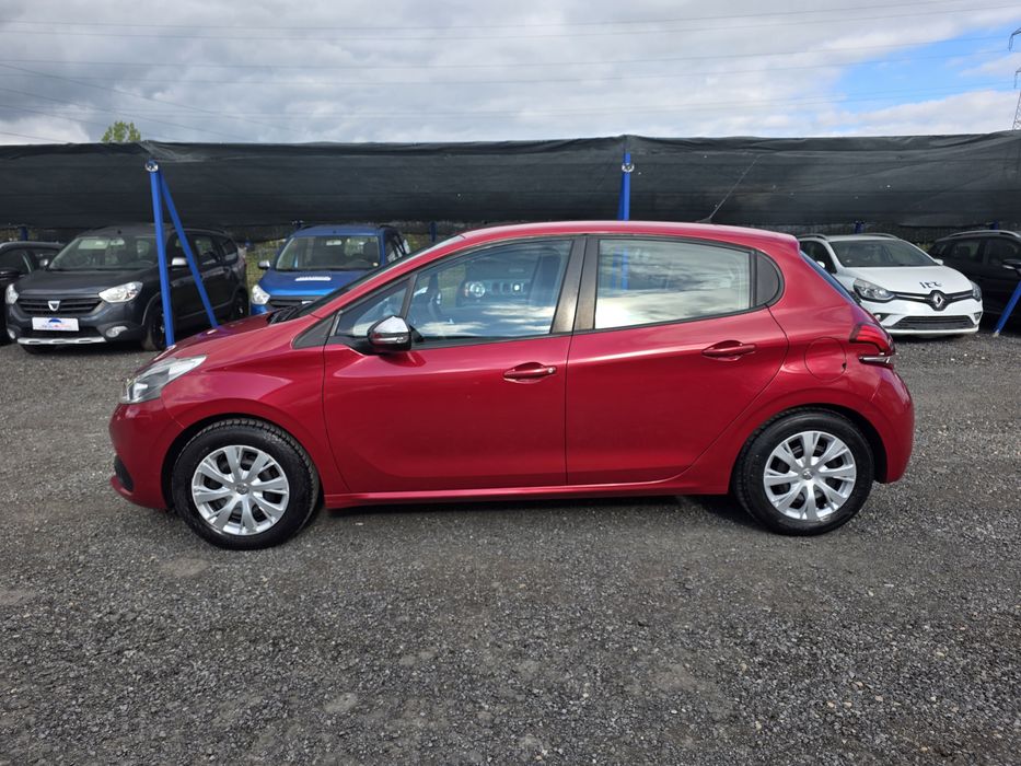 Peugeout 208 1.2 benzina+gaz 2018