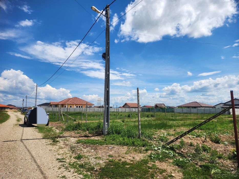Teren intravilan de vânzare  în Oșorhei
