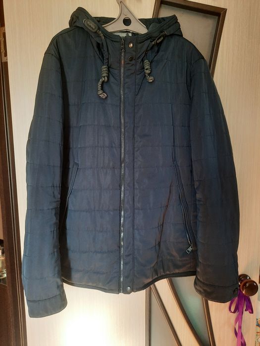 Продам мужскую куртку