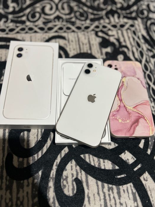 iPhone 11 Бял 64GB 80% капацитет