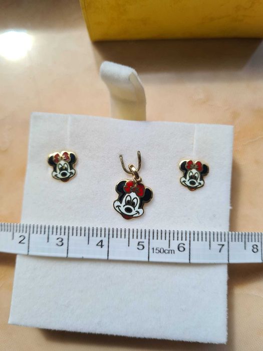 Set Cercei aur si pandantiv Minnie Mouse