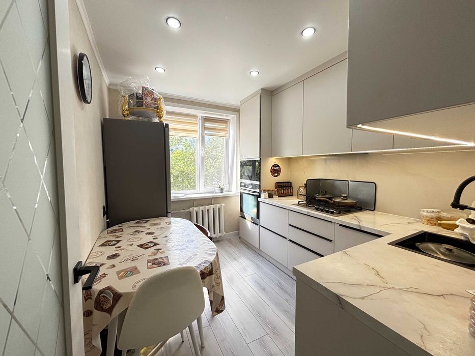 Продам 3 комнатную квартиру