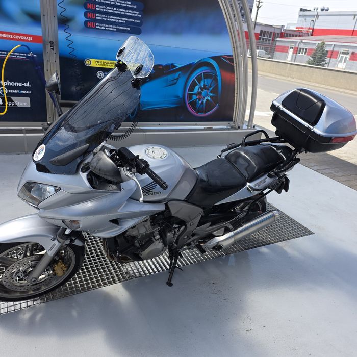 Honda CBF ST 1000