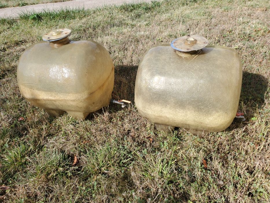 Butoaie fibră sticlă pentru vin100-150 litri