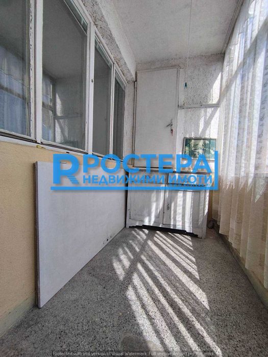 Продава се Четиристаен апартамент в Търговище, Център - 98 кв.м за 989 €/кв.м - Снимка #8