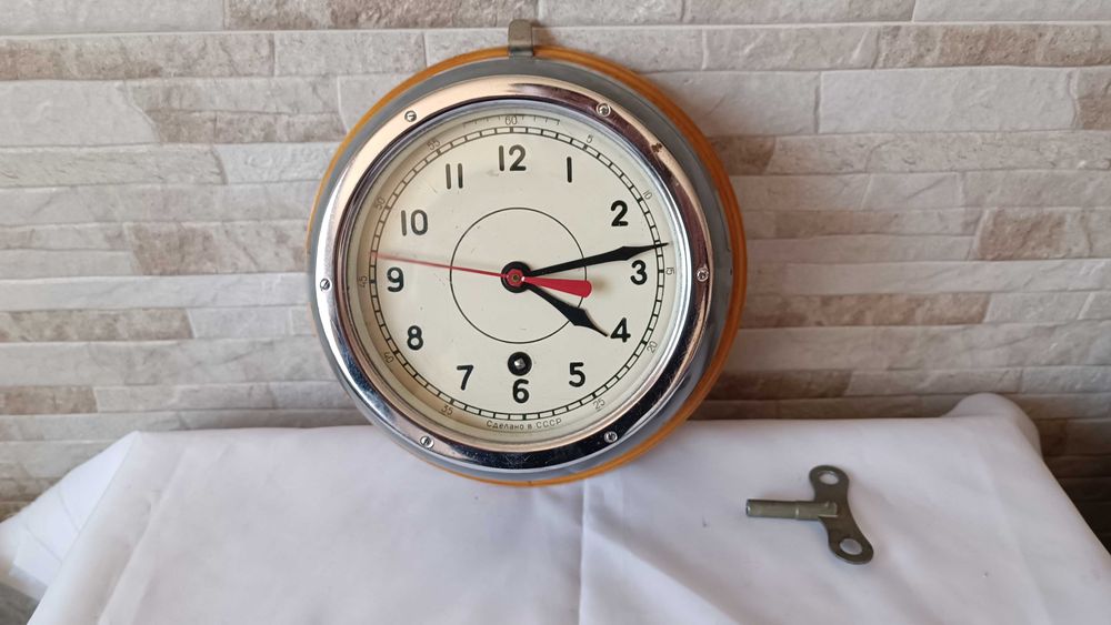 Стар руски корабен часовник - ОЧЗ - 1970" година