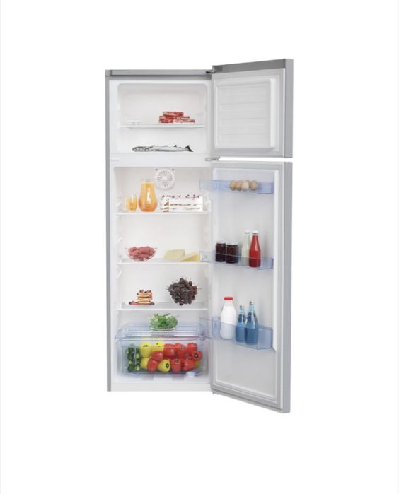 Vând urgent frigider Beko – aproape nou