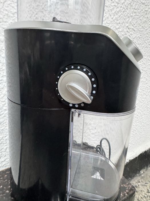 Електрическа Кафемелачка Russell Hobbs Classics 23120-56, Регулируема!