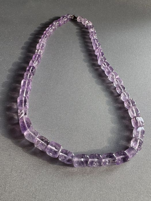 Colier ametiste inchizatoare aur