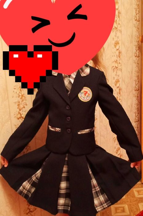 Продам школьную форму