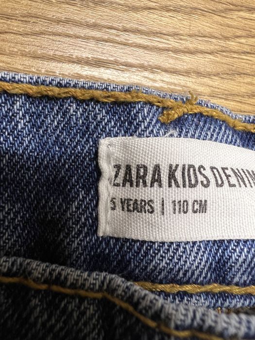 Детски дънки Zara