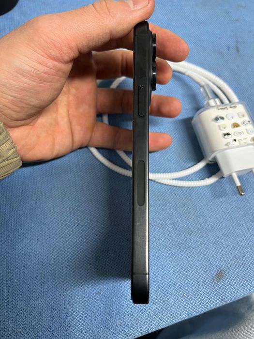 Iphone 15 pro max 256g esim