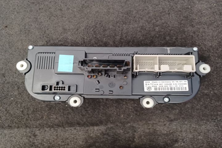 Comanda AC 3C8907336AB 5HB009751 3C8907336AB 5HB009751 Volkswagen VW