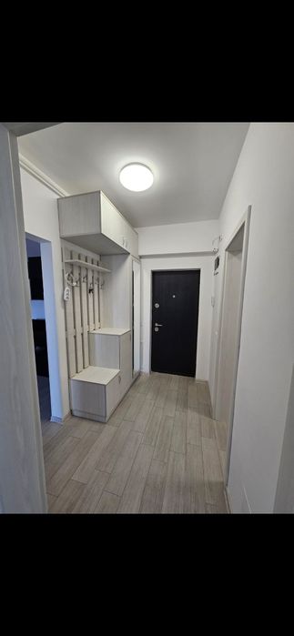Proprietar închiriez apartament