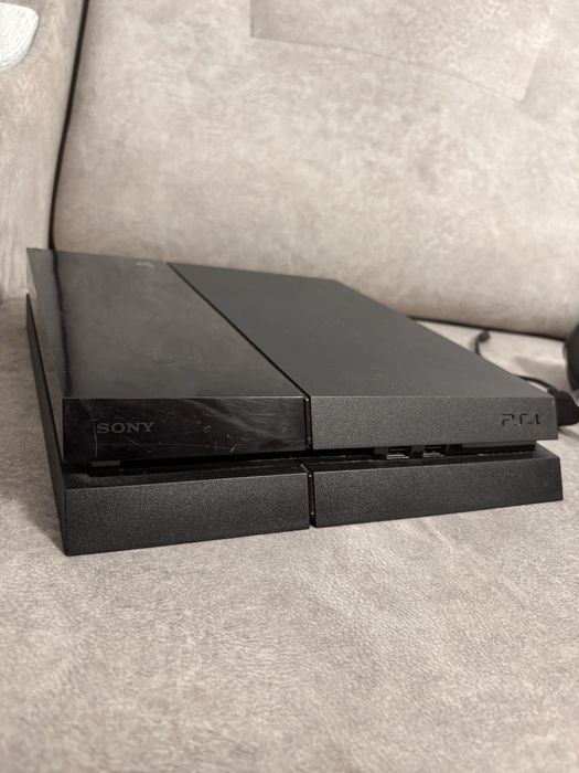 PlayStation 4 500гб