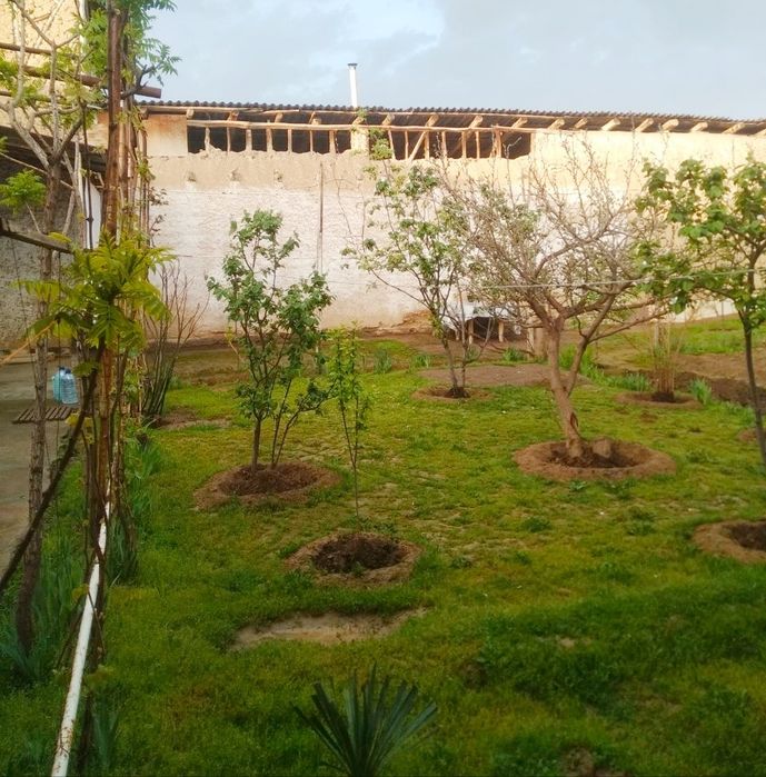 Участка сотилади Назарбекда