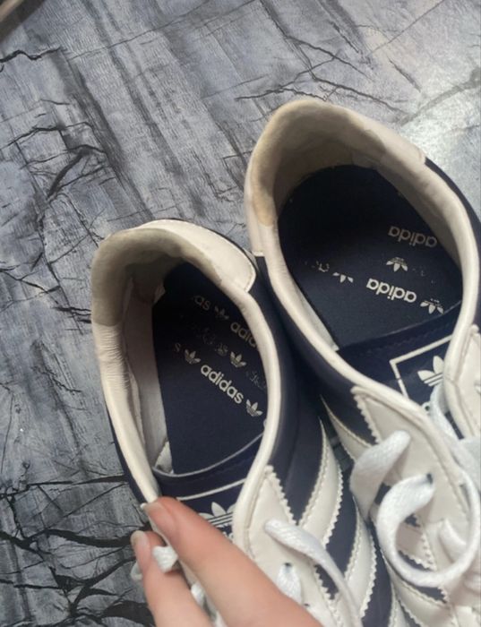 adidasi adidas in stare buna